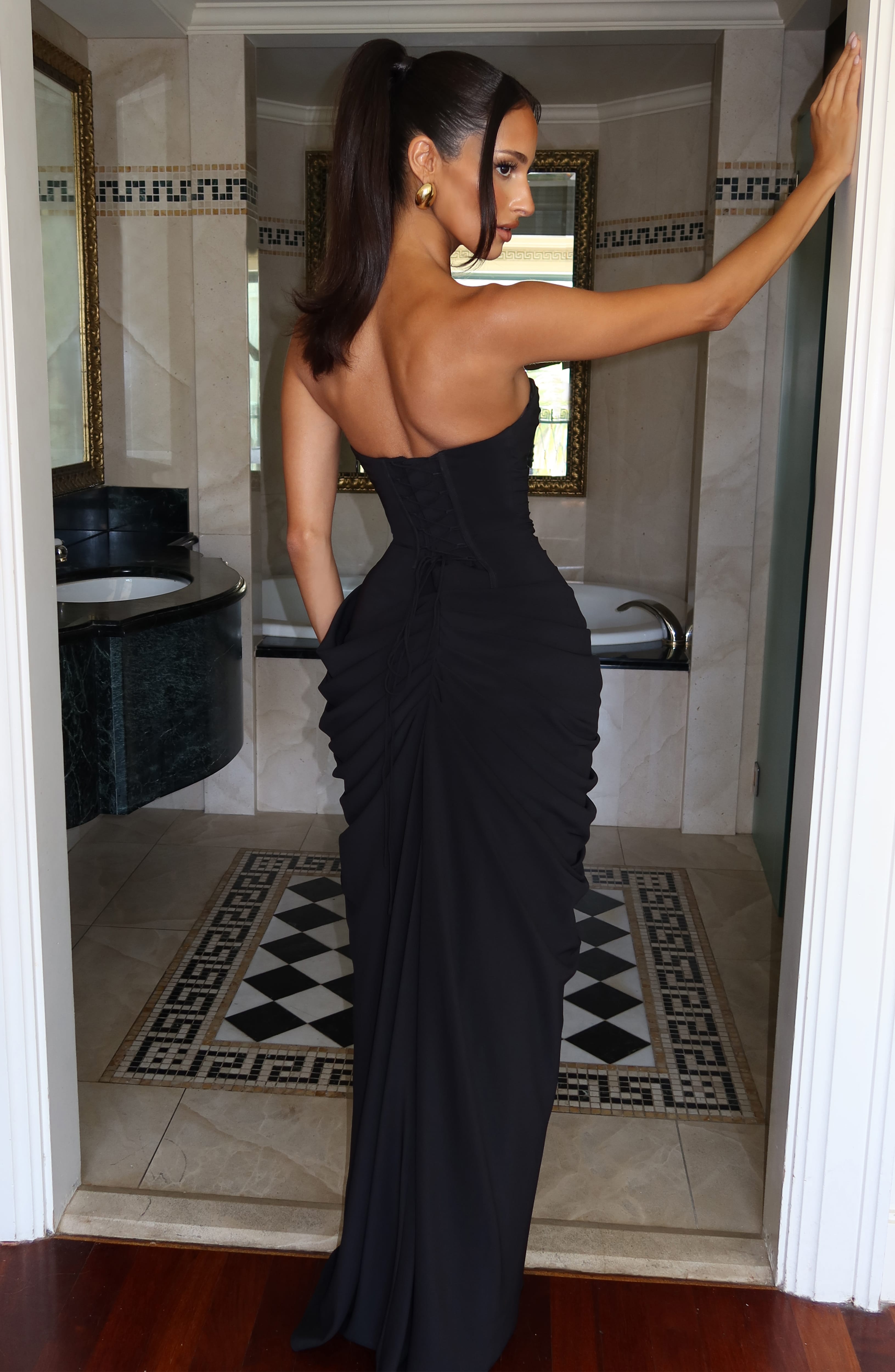 Cyra Maxi Dress - Black