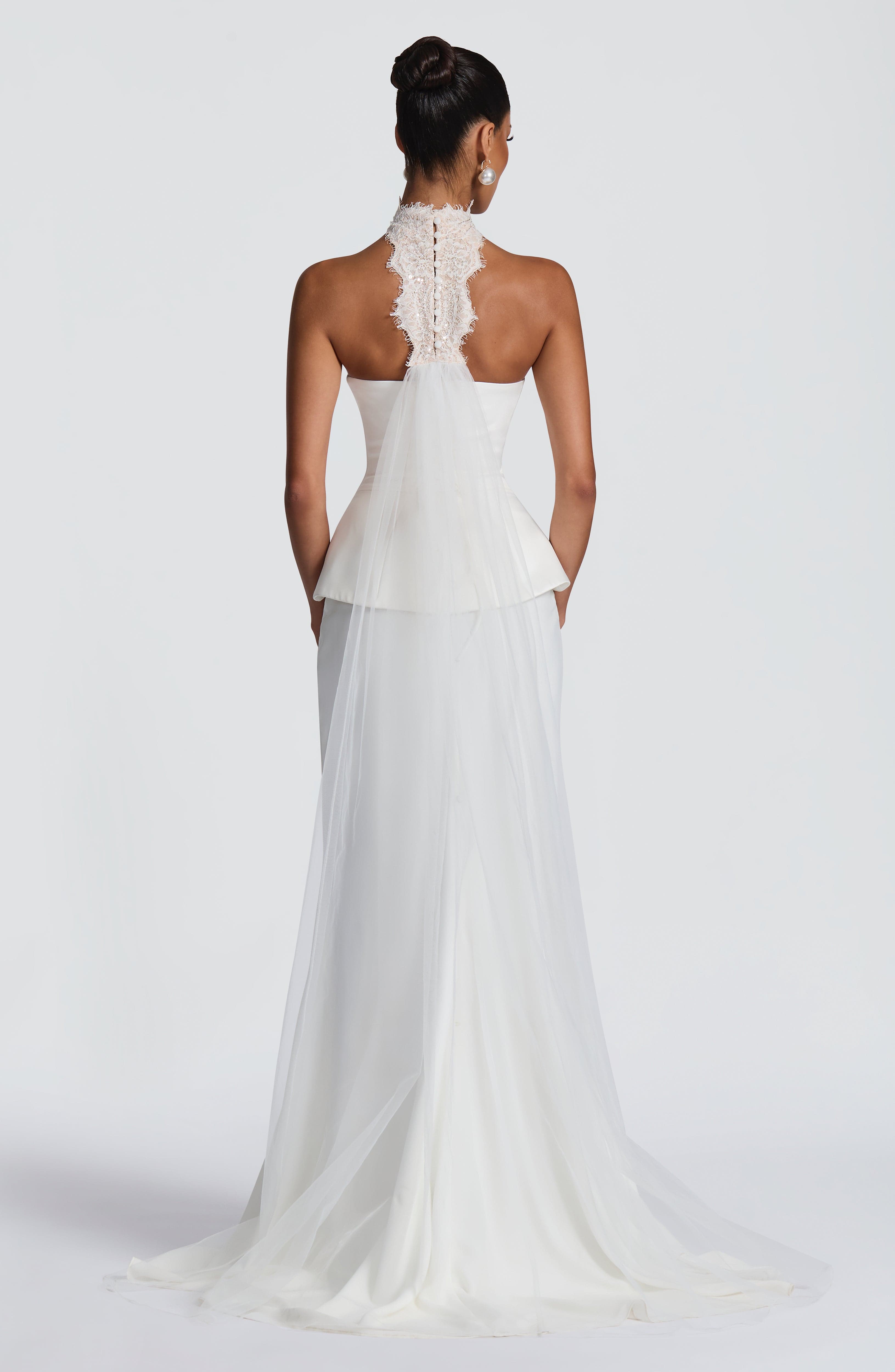 Ellie Lace Neck Veil - Ivory