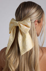 Elsa Bow - Buttercup