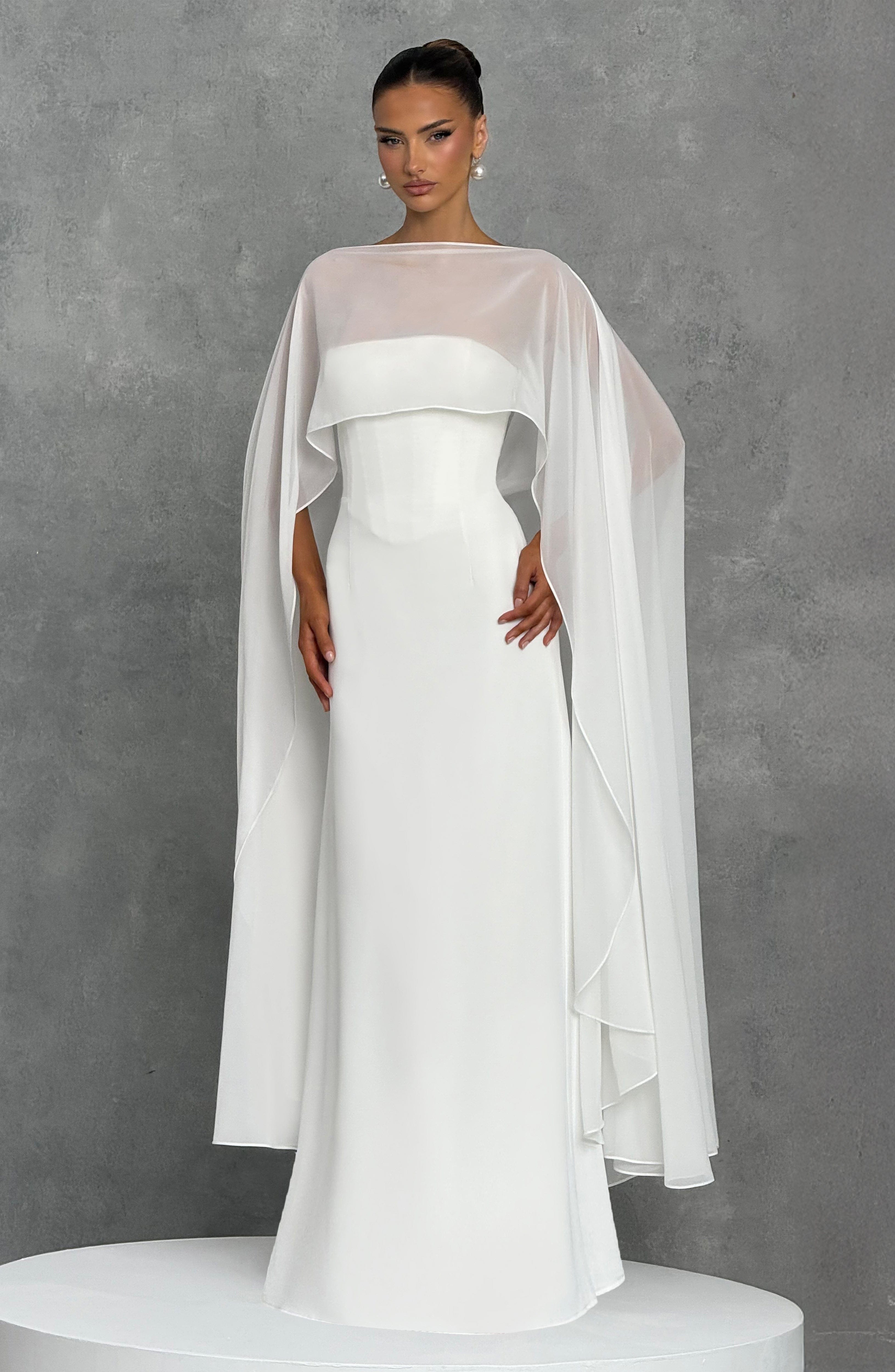 Romy Cape - Ivory